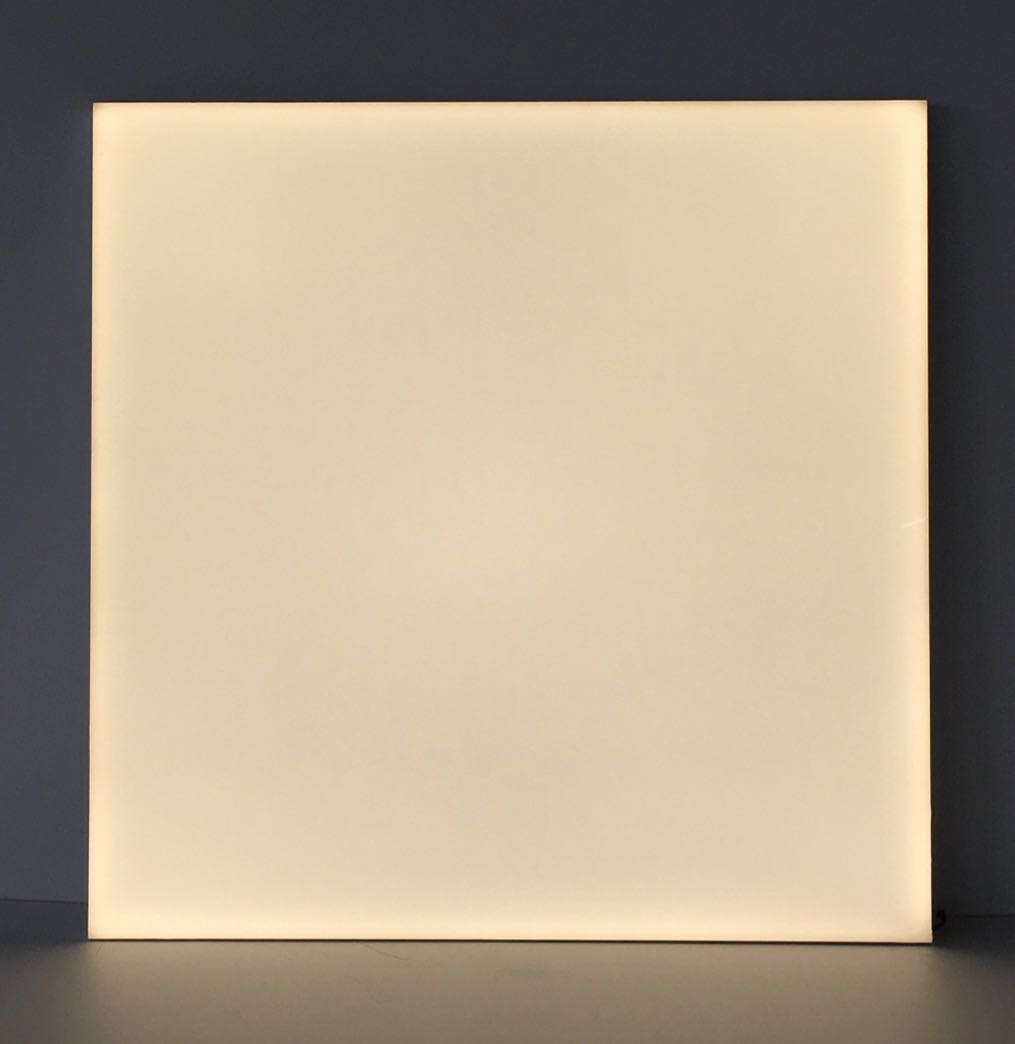 The Factors of the Uniformity and Brightness of a Light Panel